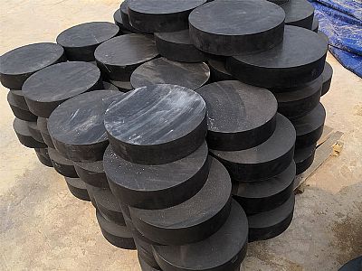 武义县板式橡胶支座由若干层橡胶片与薄钢板经加压硫化
